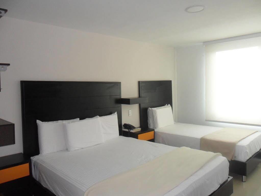 Hotel Genova Prado Barranquilla  Bagian luar foto